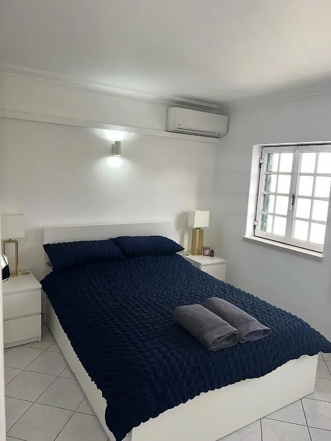 Relaxing 2 Bedroom House 5 Minutes Away From Vilamoura Marina Quarteira