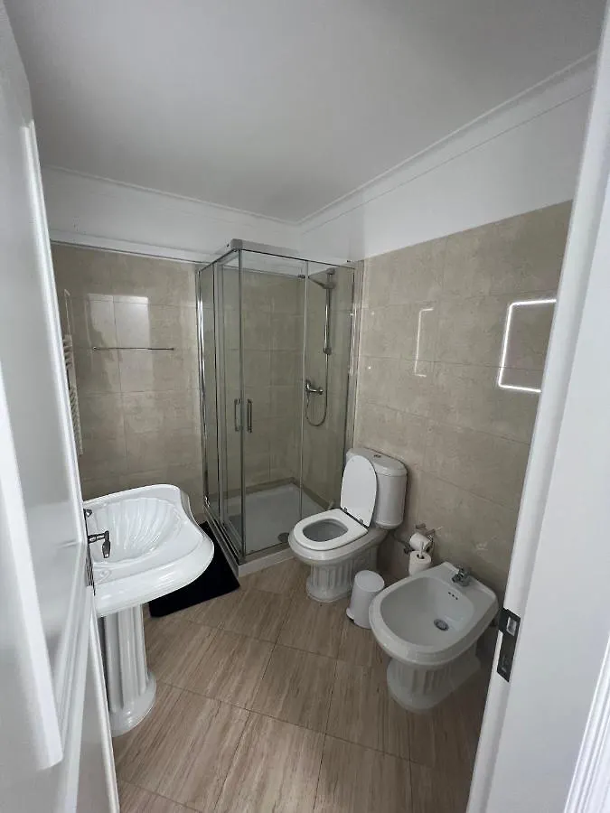 Relaxing 2 Bedroom House 5 Minutes Away From Vilamoura Marina Quarteira Holiday home